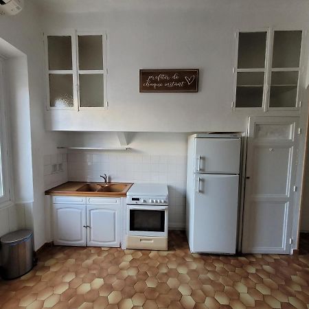 Adorable Maison En Plein Coeur Du Village. Bouc-Bel-Air Ngoại thất bức ảnh